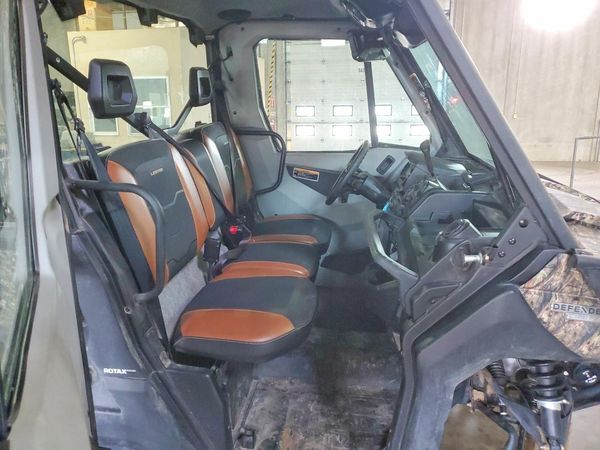 2020 CAN-AM DEFENDER LTD
