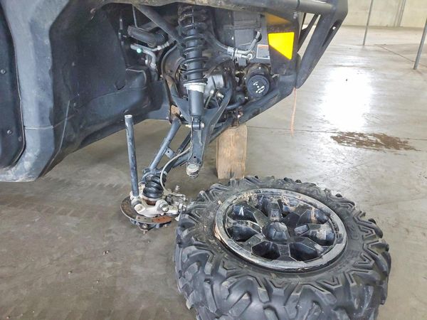 2020 CAN-AM DEFENDER LTD