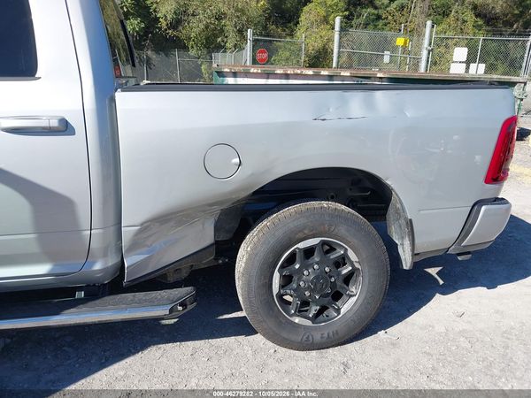 2027 RAM RAM 1500 Laramie — I6