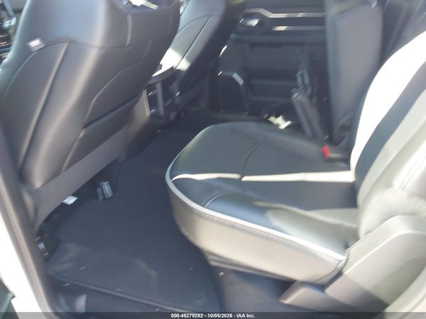 2027 RAM RAM 1500 Laramie — I8