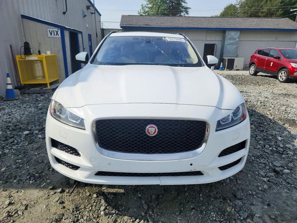 2018 JAGUAR F-PACE S