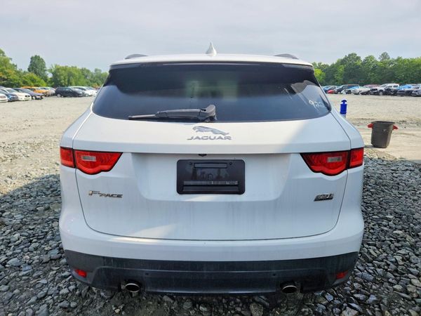 2018 JAGUAR F-PACE S