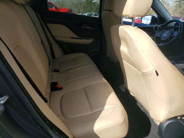 2018 JAGUAR F-PACE S