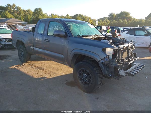 2016 TOYOTA TACOMA SR — I1