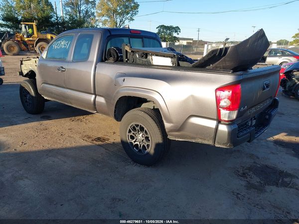 2016 TOYOTA TACOMA SR — I3