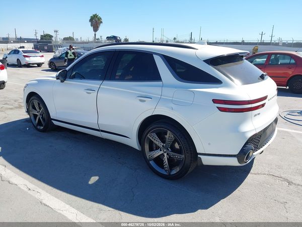 2023 GENESIS GV70 2.5T AWD — I3