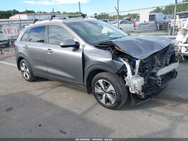 2017 KIA NIRO LX — I1