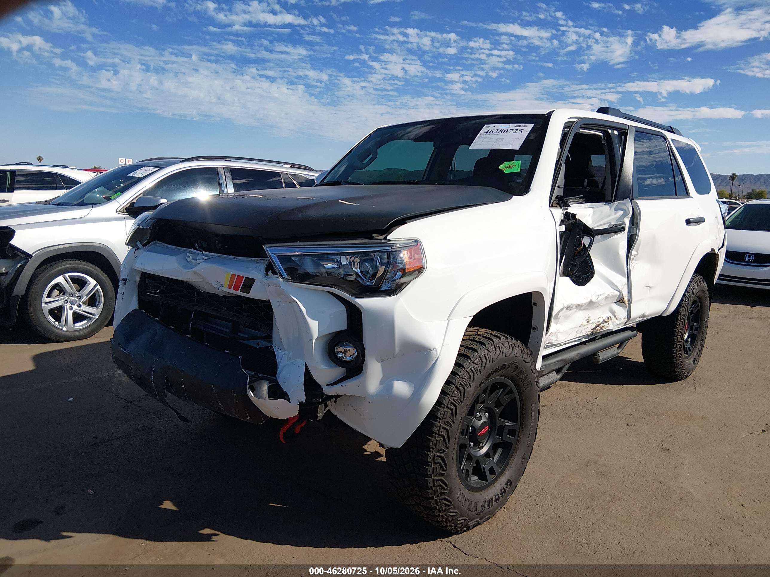 2024 TOYOTA 4RUNNER SR5 PREMIUM — I2