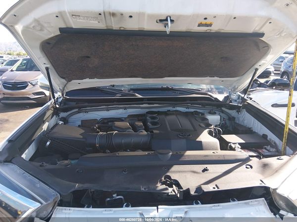 2024 TOYOTA 4RUNNER SR5 PREMIUM — I10