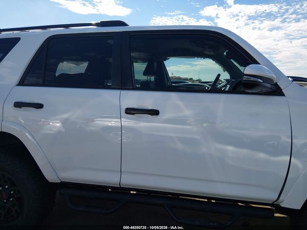 2024 TOYOTA 4RUNNER SR5 PREMIUM — I116