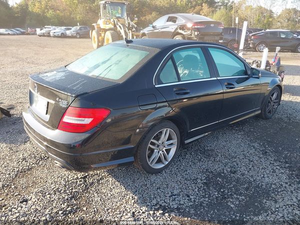 2014 MERCEDES-BENZ C 300 SPORT 4MATIC — I4