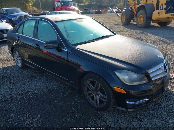 2014 MERCEDES-BENZ C 300 SPORT 4MATIC — I152