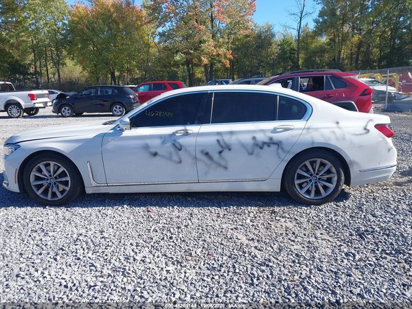 2021 BMW 740I — I117