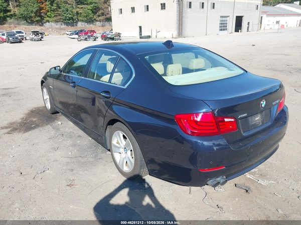 2013 BMW 528I XDRIVE — I3