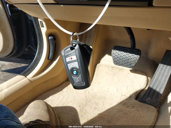 2013 BMW 528I XDRIVE — I11