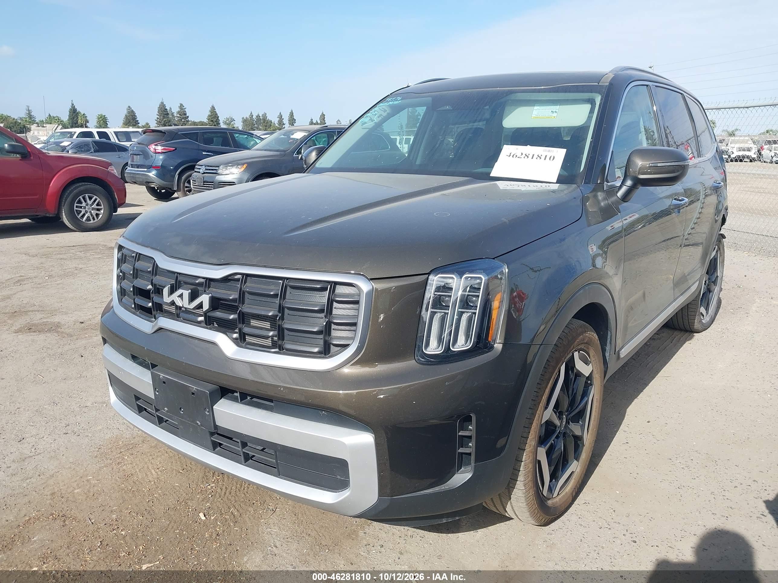 2024 KIA TELLURIDE S — I2