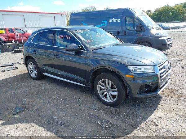 2020 AUDI Q5 quattro Premium — I1