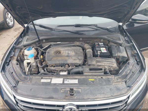 2017 VOLKSWAGEN PASSAT 1.8T SE — I10
