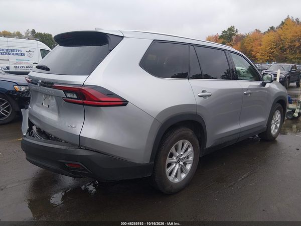 2025 TOYOTA GRAND HIGHLANDER HYBRID XLE — I4
