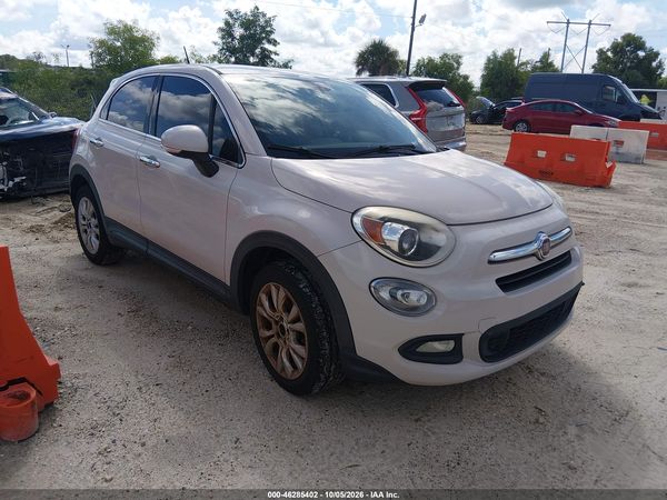 2016 FIAT 500X LOUNGE — I1