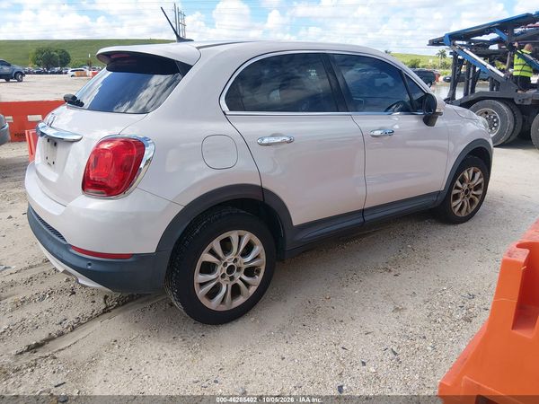 2016 FIAT 500X LOUNGE — I4