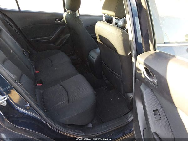2016 MAZDA MAZDA3 I SPORT — I8