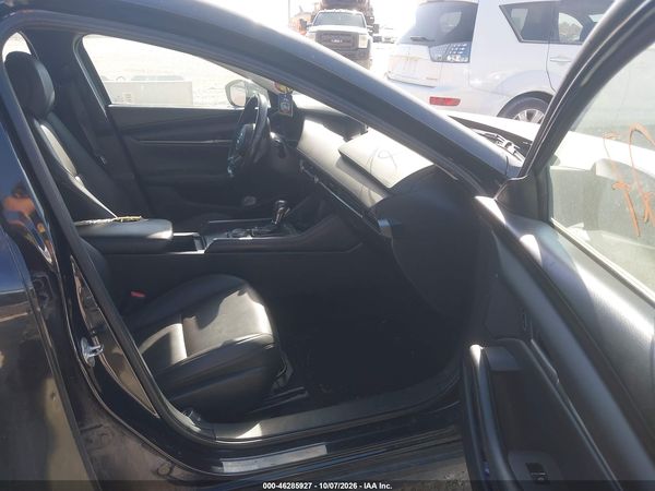 2020 MAZDA MAZDA3 SELECT PACKAGE — I5