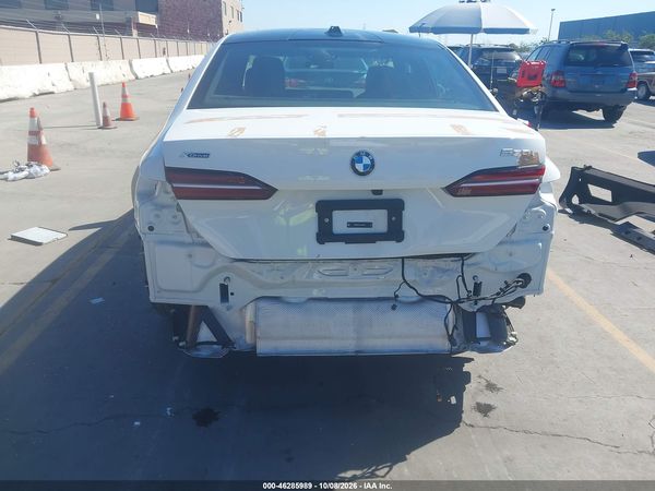 2027 BMW 530I XDRIVE — I6