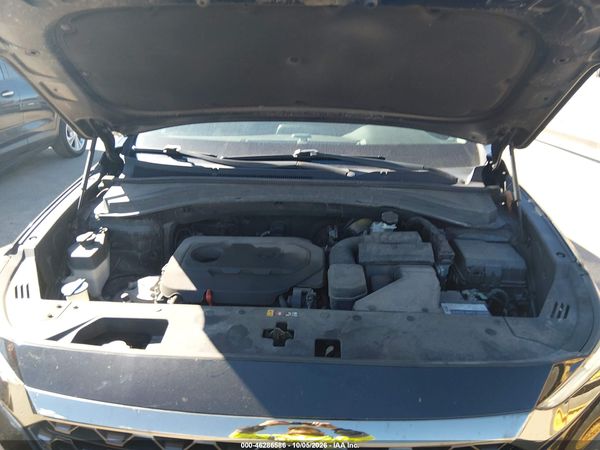 2019 HYUNDAI SANTA FE SE — I10