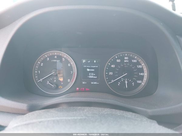 2016 HYUNDAI TUCSON SE — I7