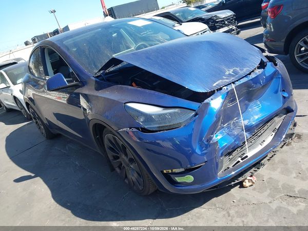 2023 TESLA MODEL Y — I1