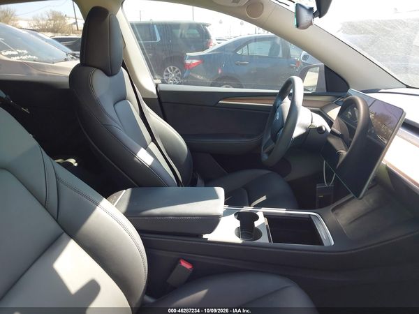 2023 TESLA MODEL Y — I5