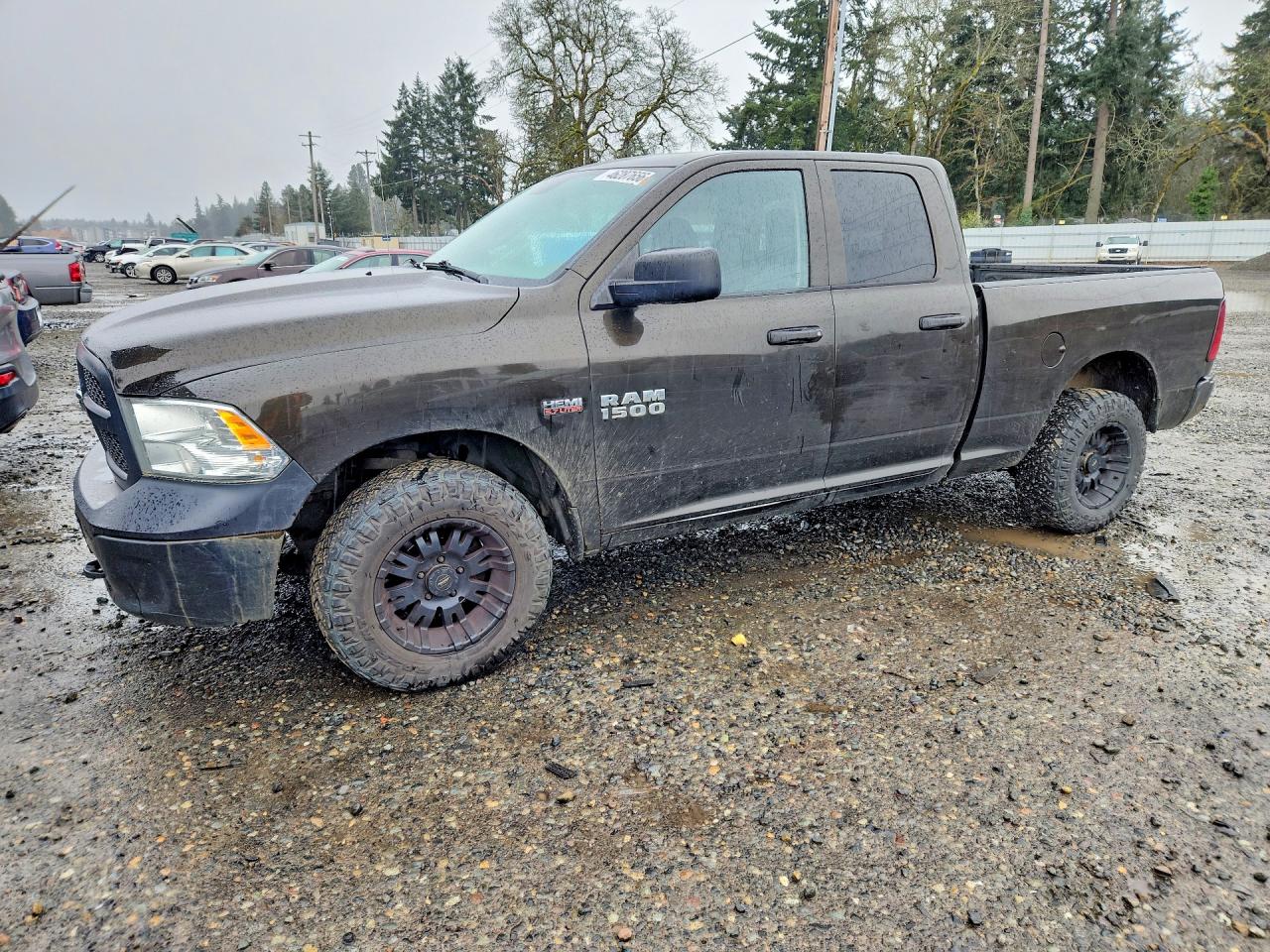 2014 RAM 1500 ST QUAD CAB 4X4