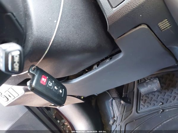 2018 TOYOTA RAV4 LIMITED — I11