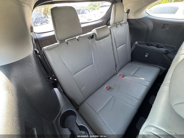 2024 TOYOTA HIGHLANDER XLE — I11