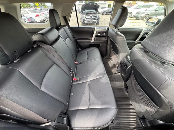 2022 TOYOTA 4RUNNER TRD SPORT — I6