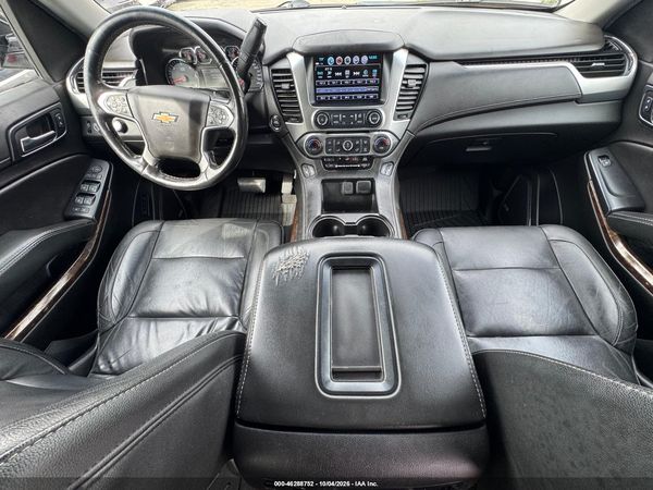 2020 CHEVROLET SUBURBAN 4WD LT — I8