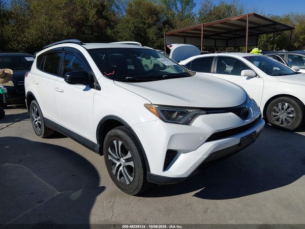 2018 TOYOTA RAV4 LE — I1