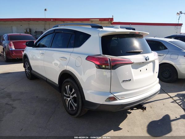 2018 TOYOTA RAV4 LE — I3