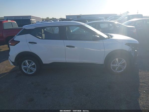 2022 NISSAN KICKS S XTRONIC CVT — I116