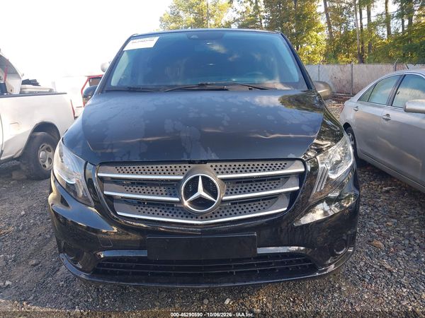 2018 MERCEDES-BENZ METRIS — I115