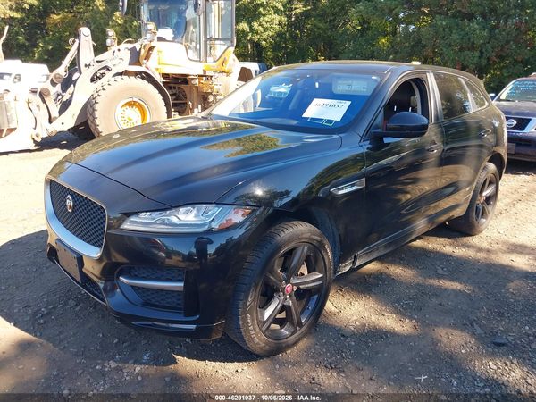 2017 JAGUAR F-PACE — I2
