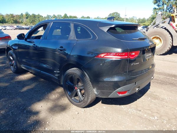 2017 JAGUAR F-PACE 35T R-SPORT — I3