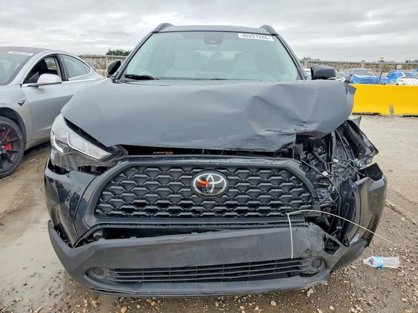 2022 TOYOTA COROLLA CROSS