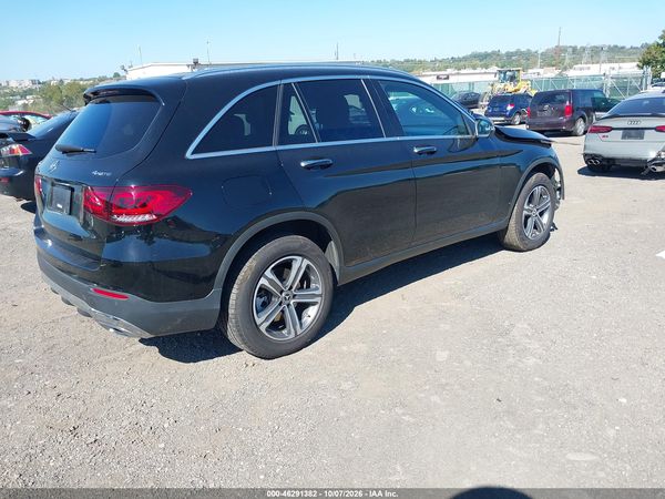 2020 MERCEDES-BENZ GLC 300 4MATIC — I4