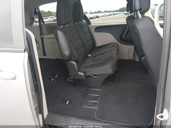 2018 DODGE GRAND CARAVAN SE — I8