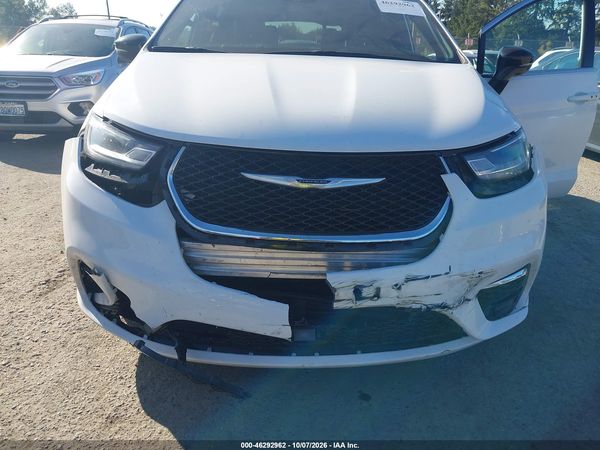 2025 CHRYSLER PACIFICA SELECT — I6