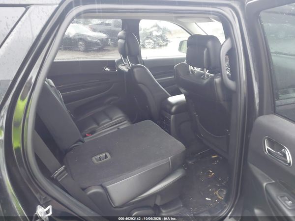 2015 DODGE DURANGO LIMITED — I8