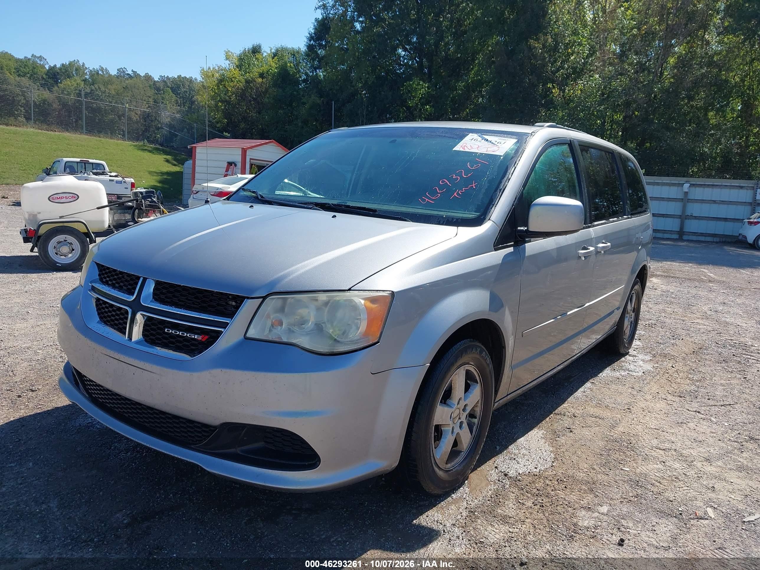 2013 DODGE GRAND CARAVAN SXT — I2