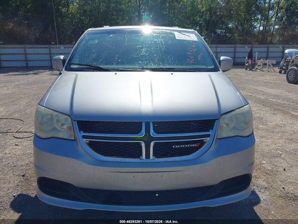 2013 DODGE GRAND CARAVAN SXT — I6